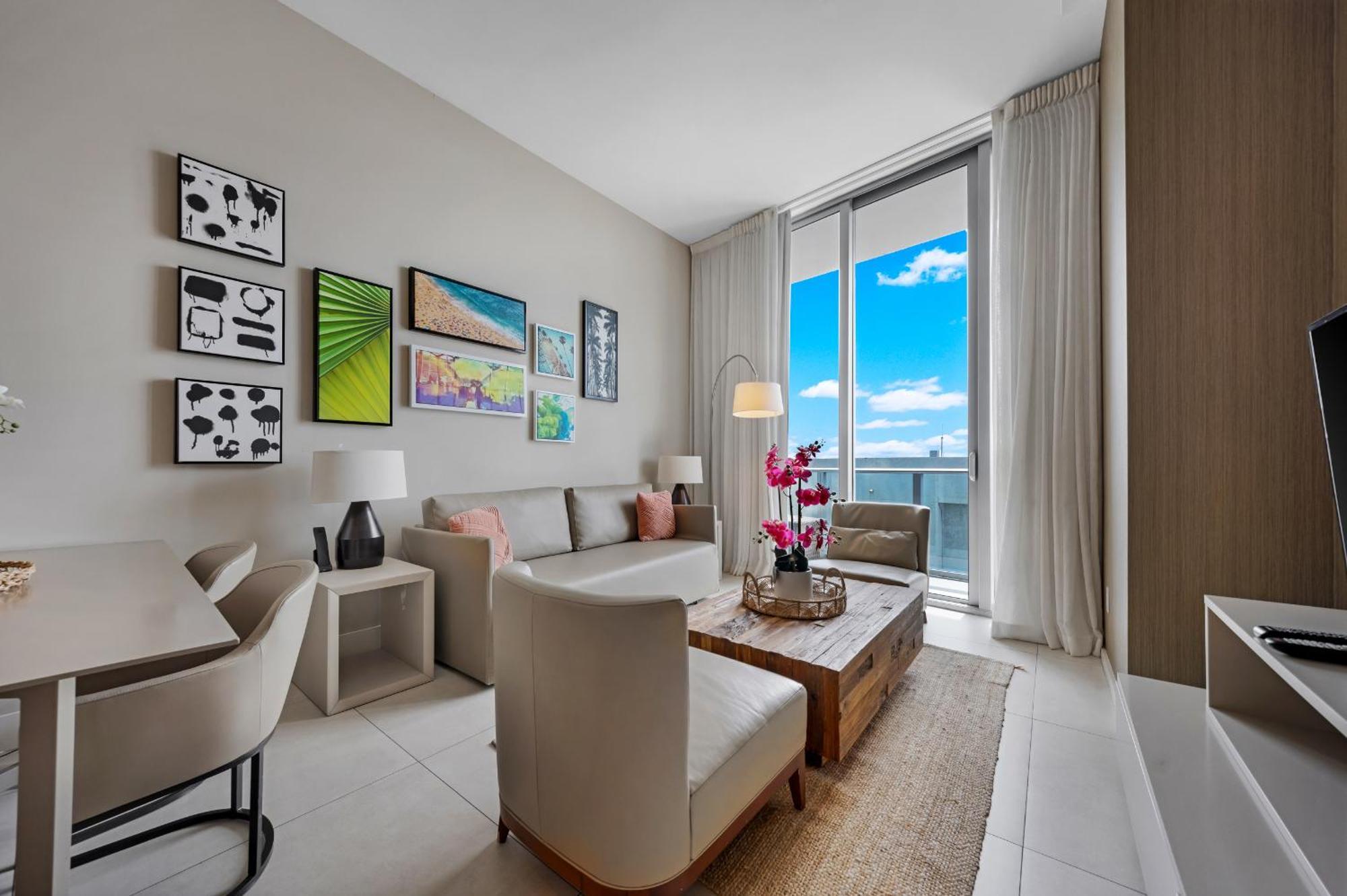 Apartment Wake Up To The Sound Of Waves In A Stylish In A Luxury