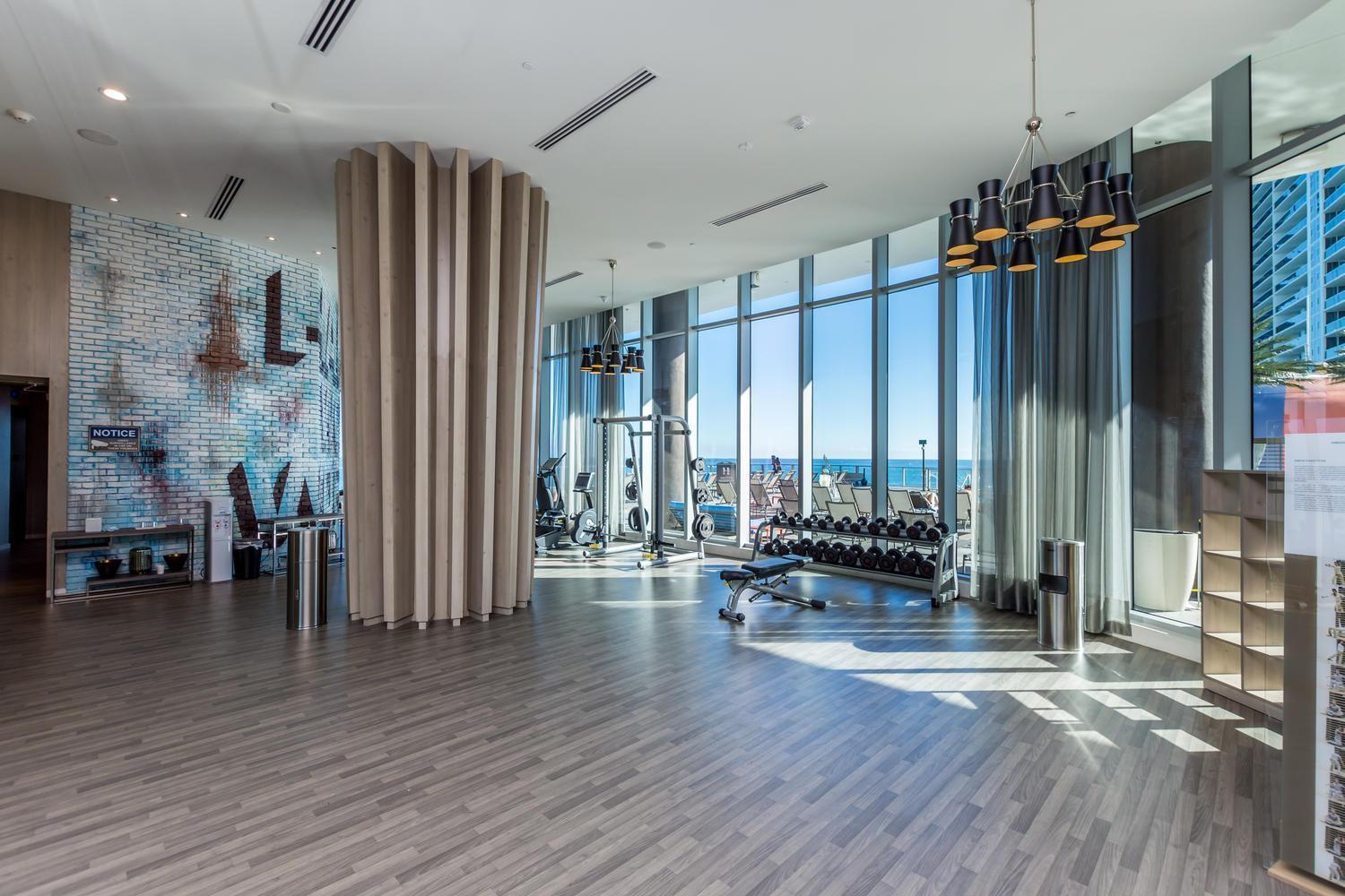 Apartment Wake Up To The Sound Of Waves In A Stylish In A Luxury
