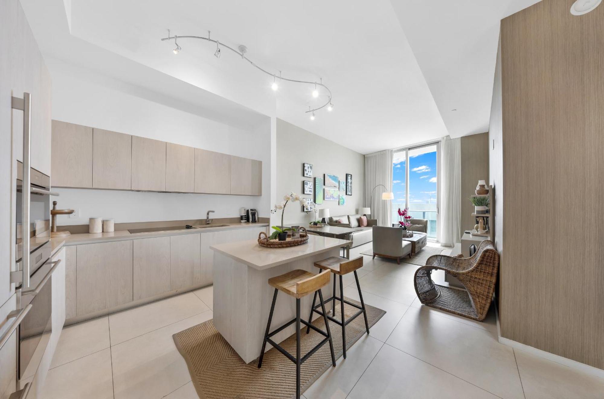 Apartment Wake Up To The Sound Of Waves In A Stylish In A Luxury